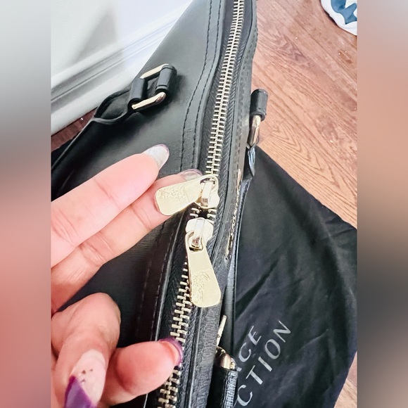 Vintage Versace Collection Bag in Medium size - Picture 4 of 11